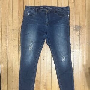 Women’s Blue Jeans